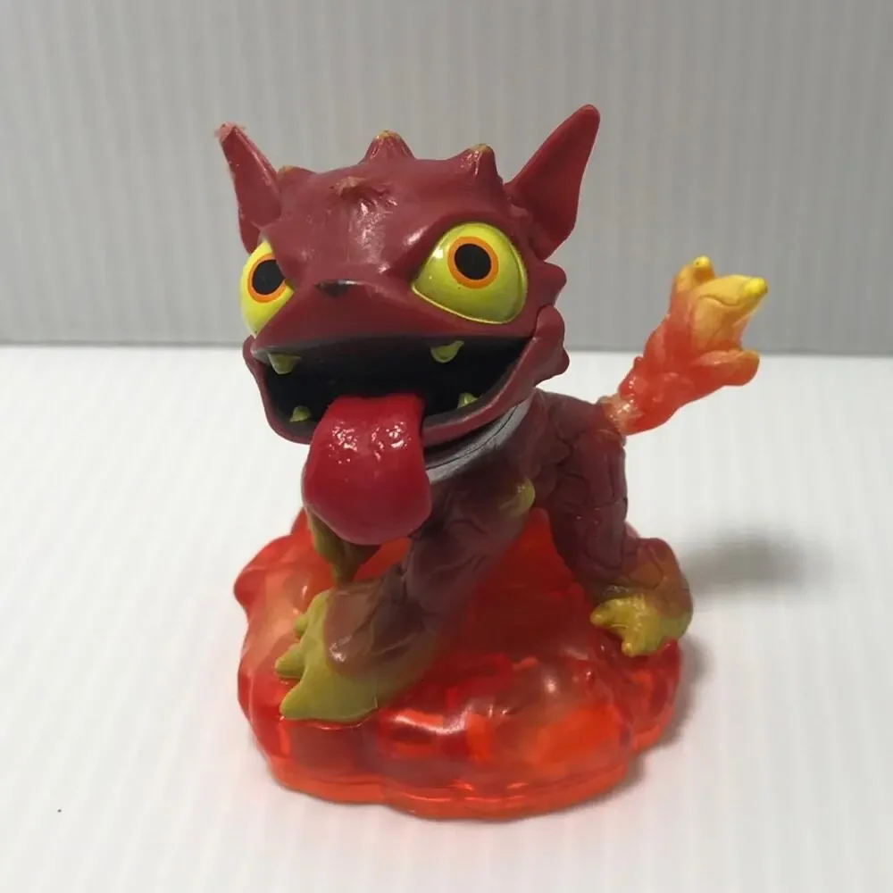 2012 Activision Skylanders Giants Hot Dog